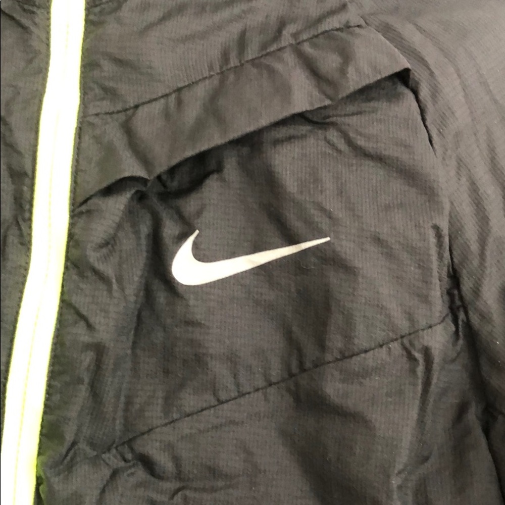 Nike Lightweight Packable Jacket - image 2
